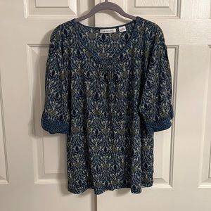 U61- Liz Claiborne Blue Pullover Top Pattern Short Tab Sleeve Blouse Size XL